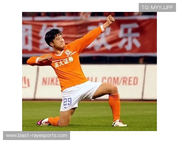 中国28号足球球星是谁 他的职业生涯和场上表现解析